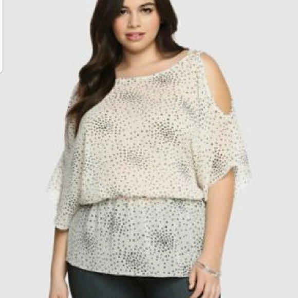 torrid Tops - ⬇⬇ Torrid PLUS 3x Cold Shoulder Chiffon Blouse